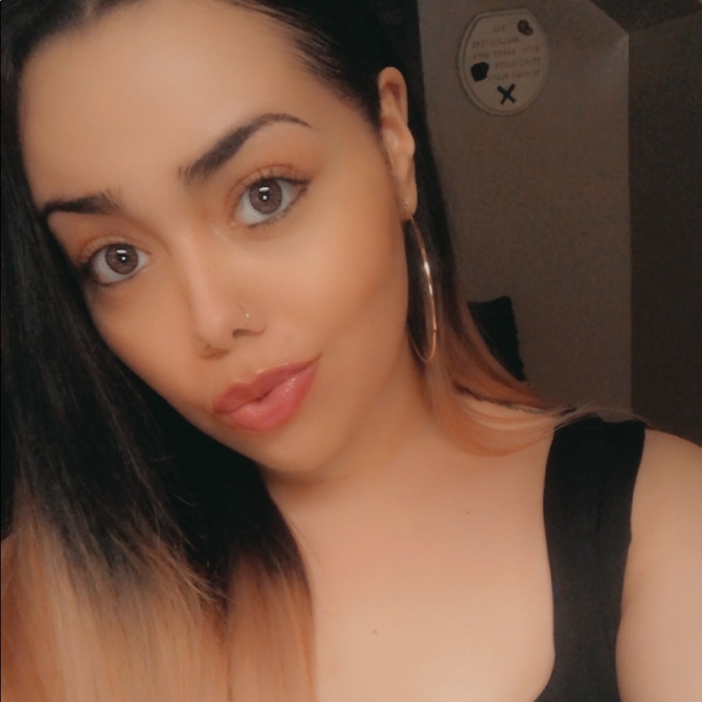 Meet your Posher, Katrina